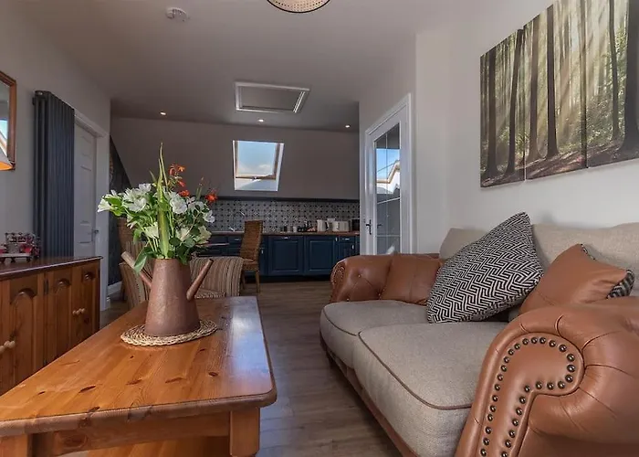 Luxury Retreat In Lincolnshire With Hot Tub