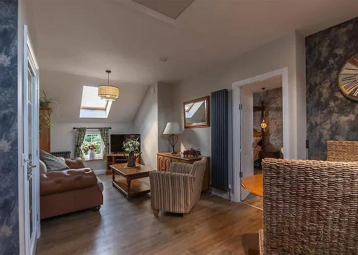 Luxury Retreat In Lincolnshire With Hot Tub